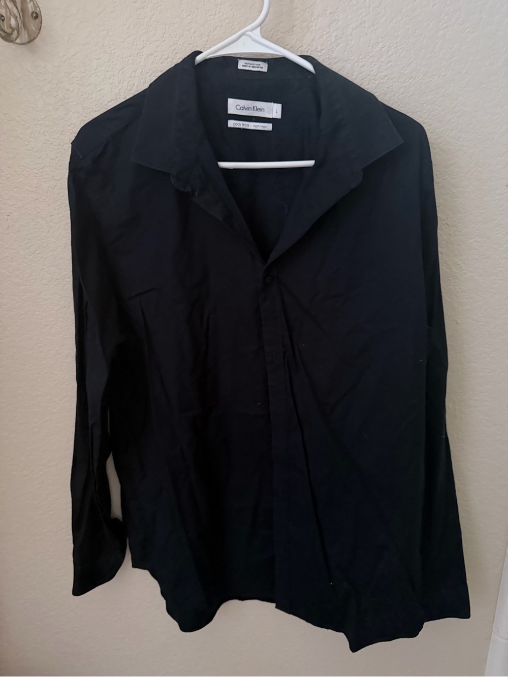 Calvin Klein Black Long-Sleeve Dress Shirt - Point Collar